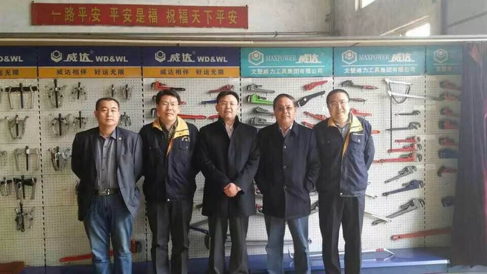 济南政和科技公司董事长参观j9九游会平台集团(图2)