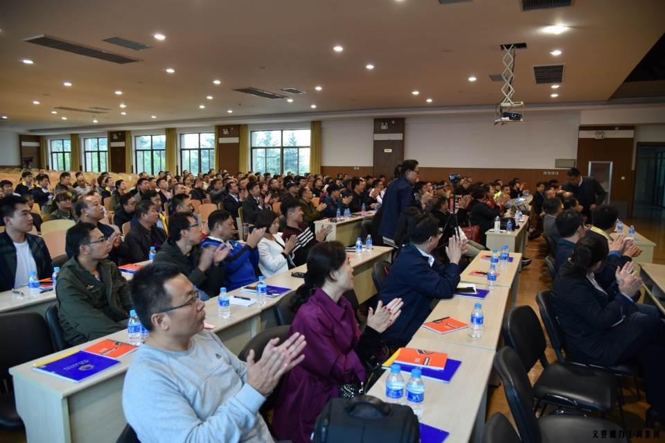 “精诚合作，共创辉煌”j9九游会平台工具第六届全国优秀经销商大会圆满落幕(图8)